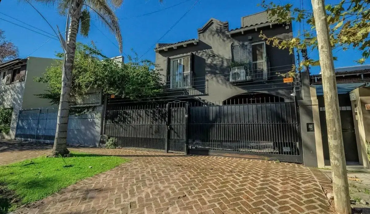CASA DE 4 AMBIENTES, EN ZONA DE SAN ISIDRO. 1