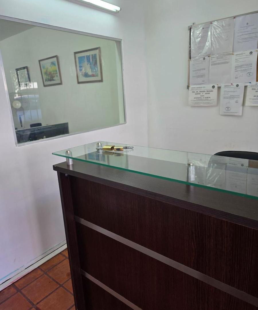 Foto de Local en Venta en Martínez, San Isidro – 24 m² en Paseo de Fleming, imagen 2