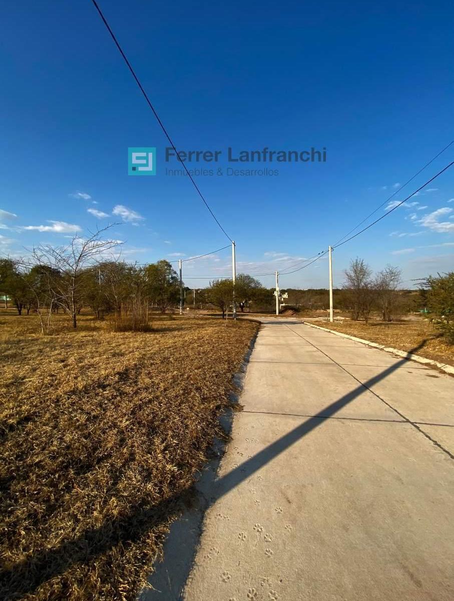Lote en La Adela Barrio Cerrado - Unquillo 1