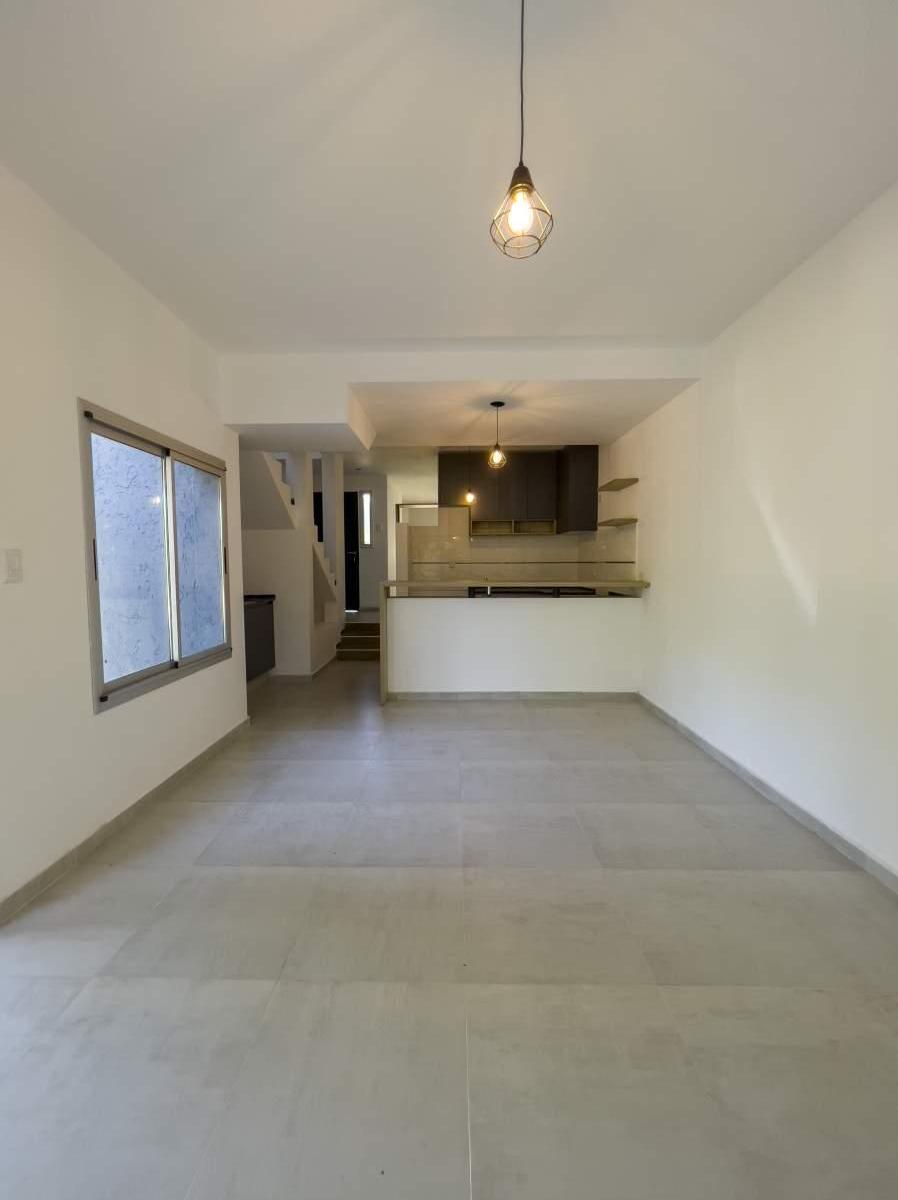 CASA en Venta Villa Catalina