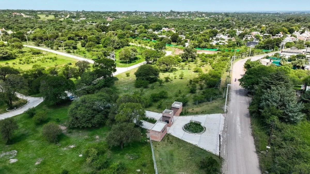 Lote en Venta La Adela Seguridad 24hs 1