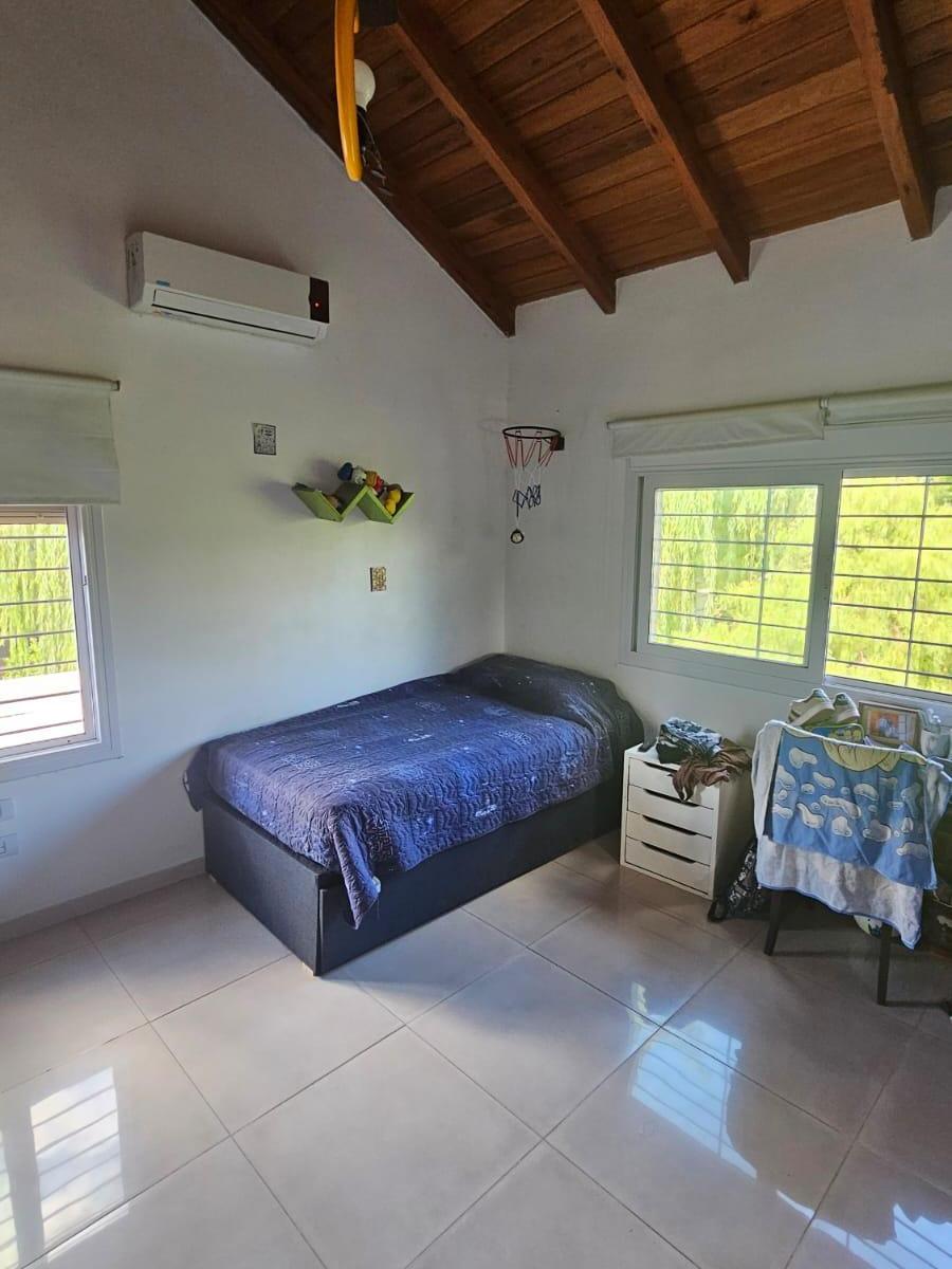 Foto de CASA EN VENTA ZONA SUR BARRIO CERRADO LOS SAUCES, imagen 4