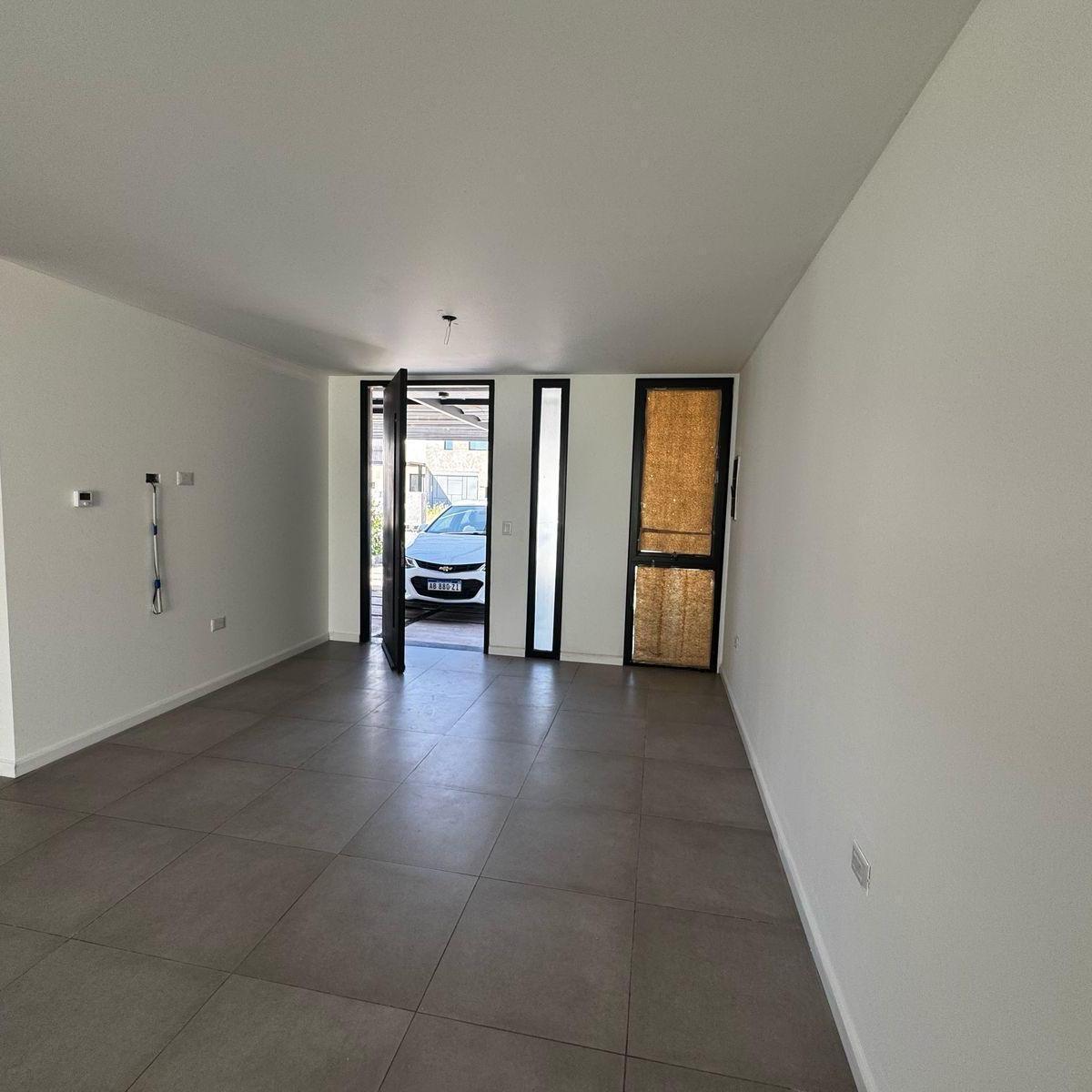 Exclusivo Duplex en Venta - Terrazas de Manantiales - Ubicación Privilegiada 4