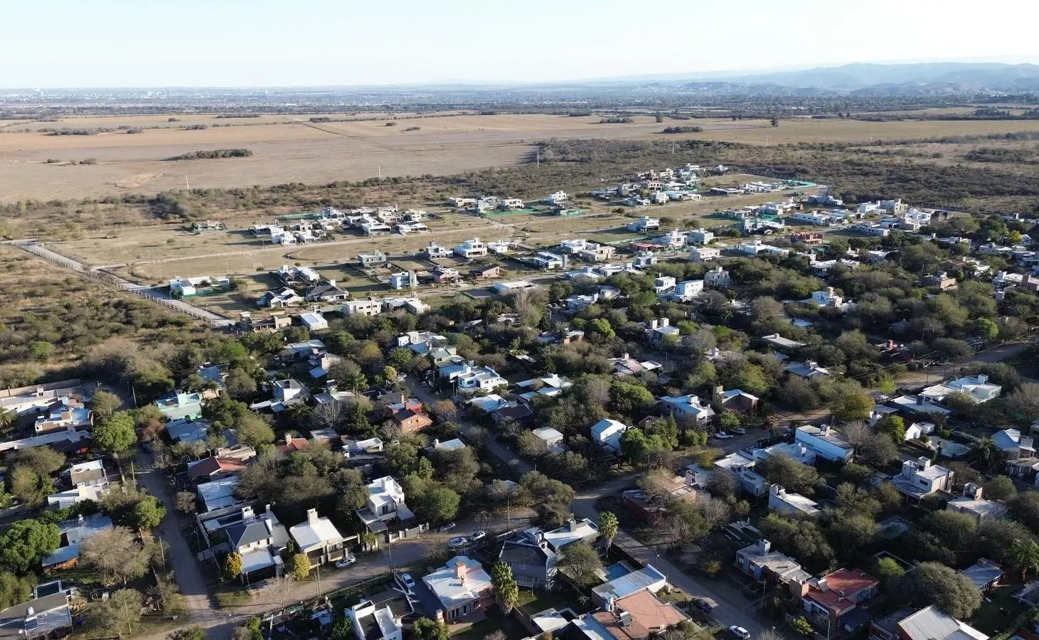 Terreno a la venta en La Cercanía 1.000m2 5