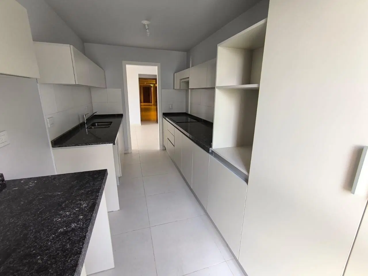 DEPARTAMENTO EN VENTA A ESTRENAR DE DOS DORMITORIOS CON COCHERA EN OPERA PARK 5