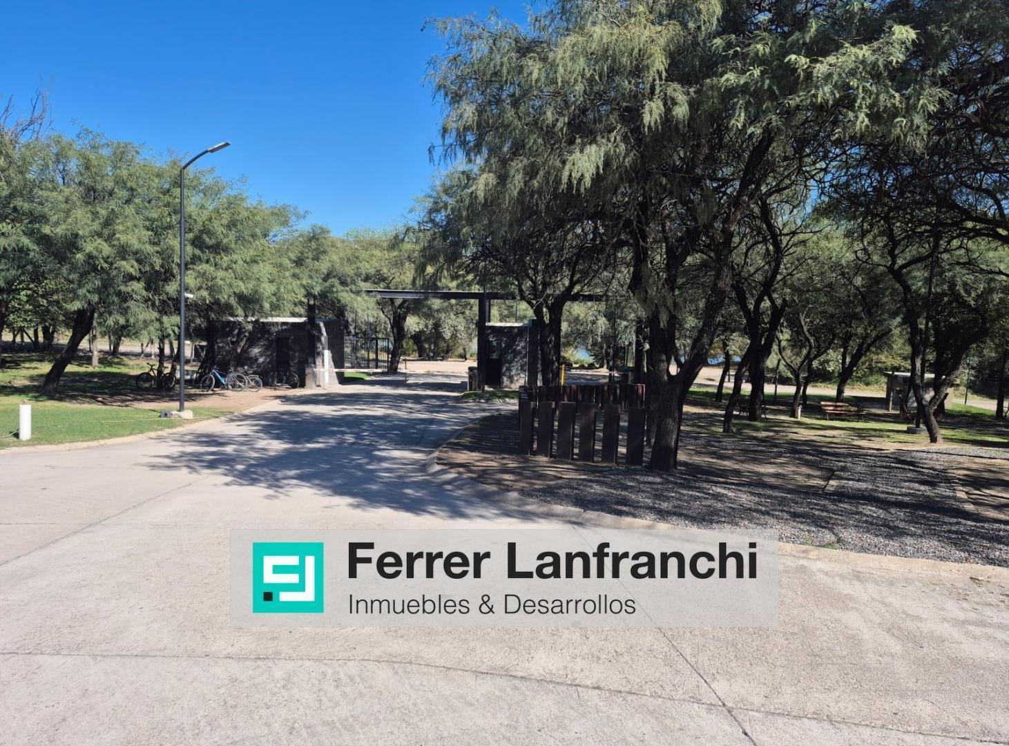 LOTE EN VENTA MAITENES DE LA DESEADA
