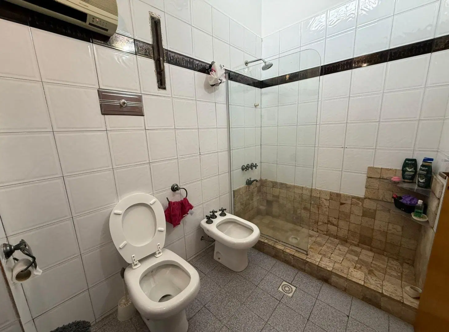 CASA EN VENTA BARRIO PARQUE CAPITAL 4