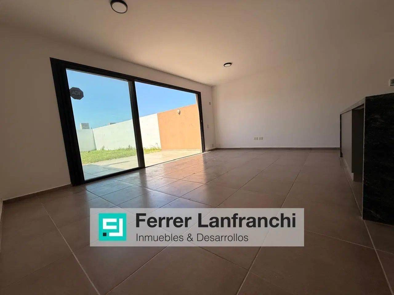 DUPLEX EN VENTA DOCTA AVENIDA 5