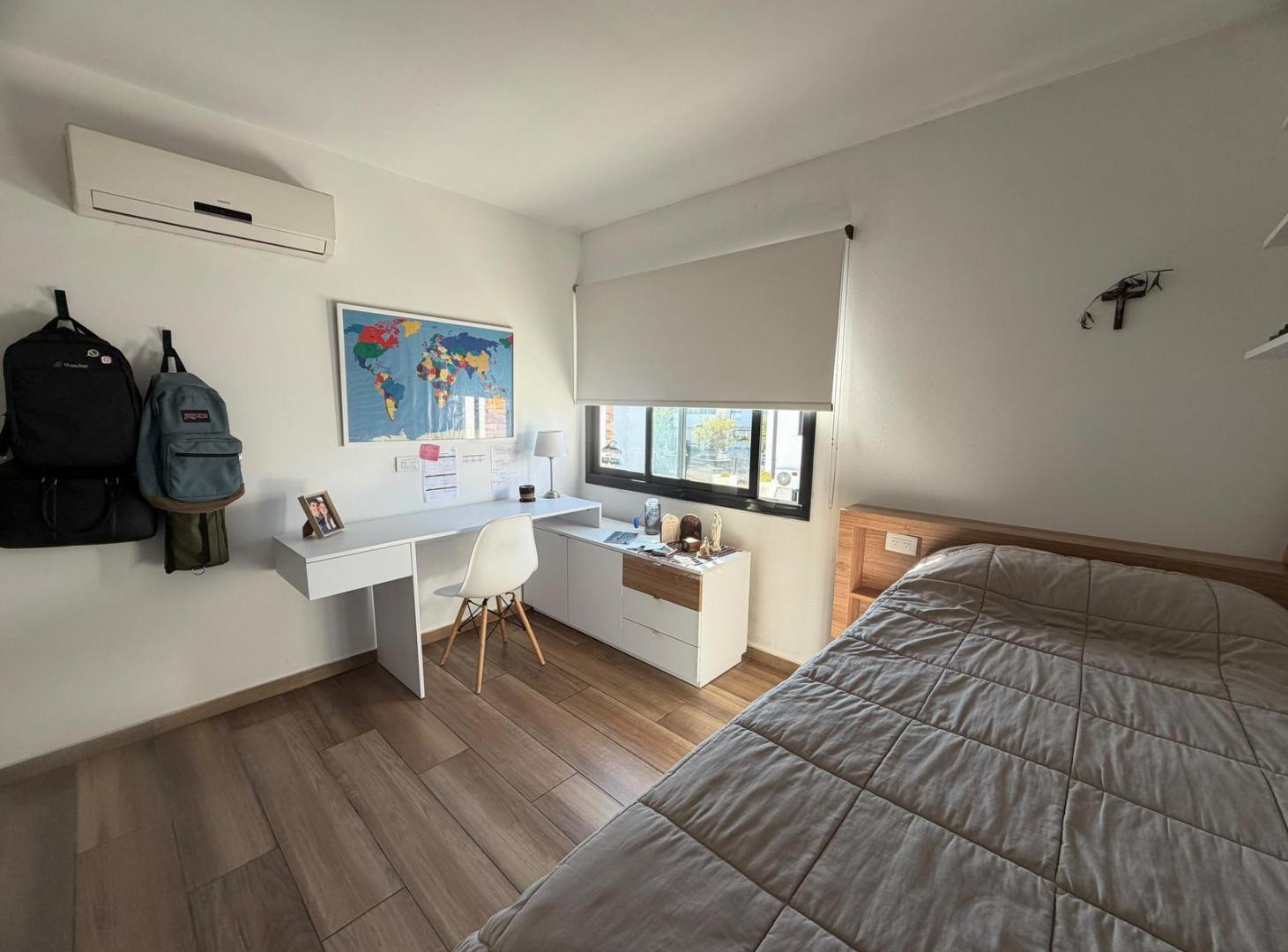 DUPLEX EN VENTA I 3 DORMITORIOS I LOMAS DE MANATIALES