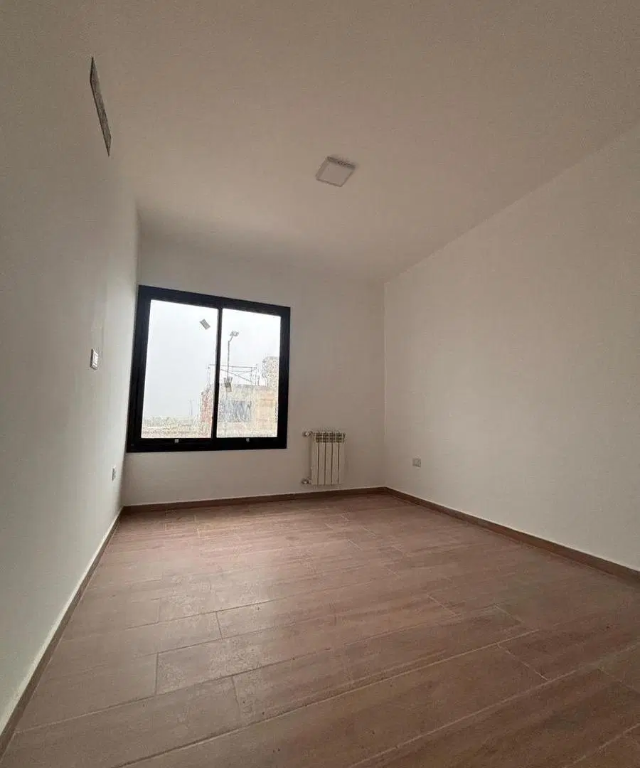 DUPLEX EN VENTA DE 3 DORMITORIOS EN QUEBRADAS DE MANANTIALES 4