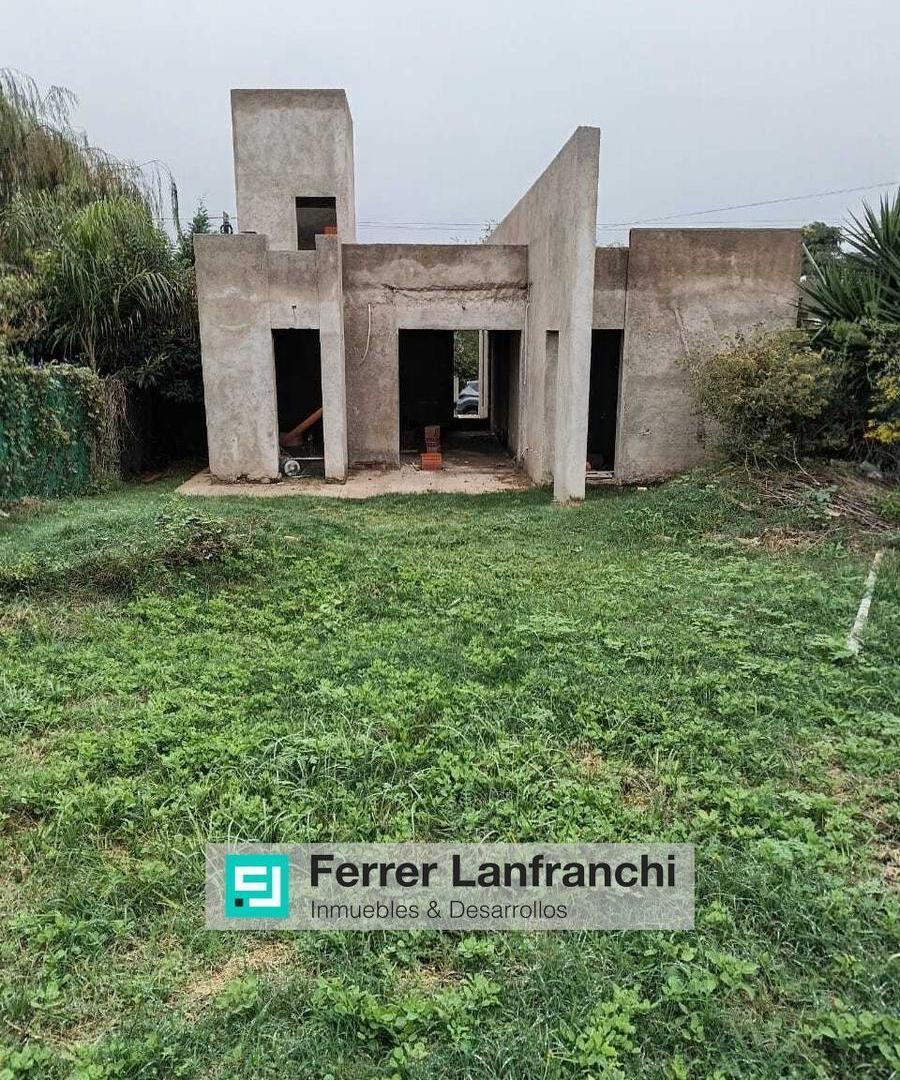 VENDO CASA A TERMINAR EN VILLA SAN NICOLAS