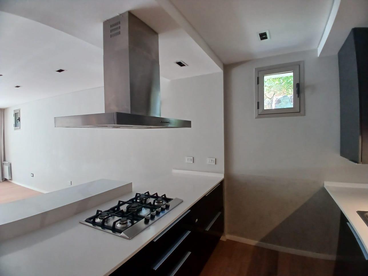 Foto de VENTA DE EXCEPCIONAL DEPARTAMENTO DE 3 DORMITORIOS EN CONDOMINIO MIL, imagen 3