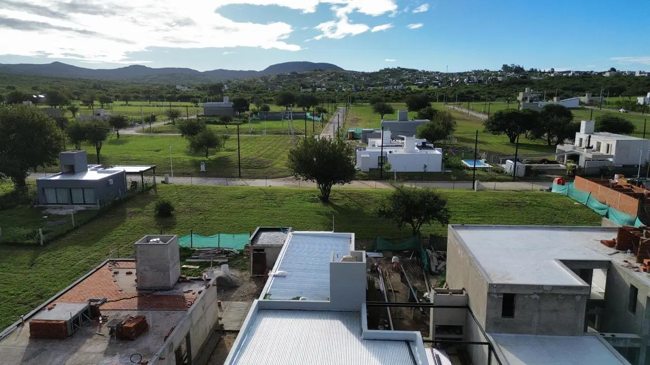 CASA EN VENTA TEJAS IV 3
