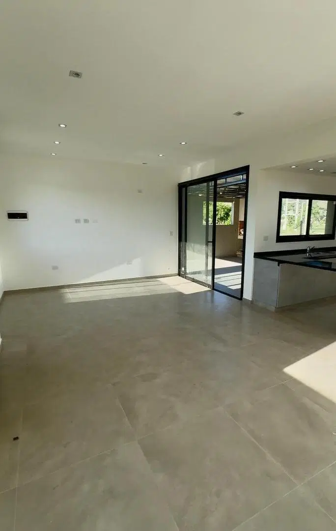 CASA EN VENTA TEJAS IV 8