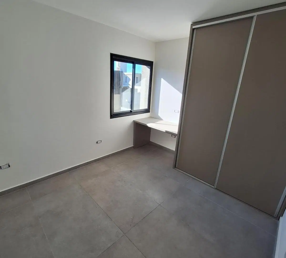 Duplex Colinas de Manantiales 5