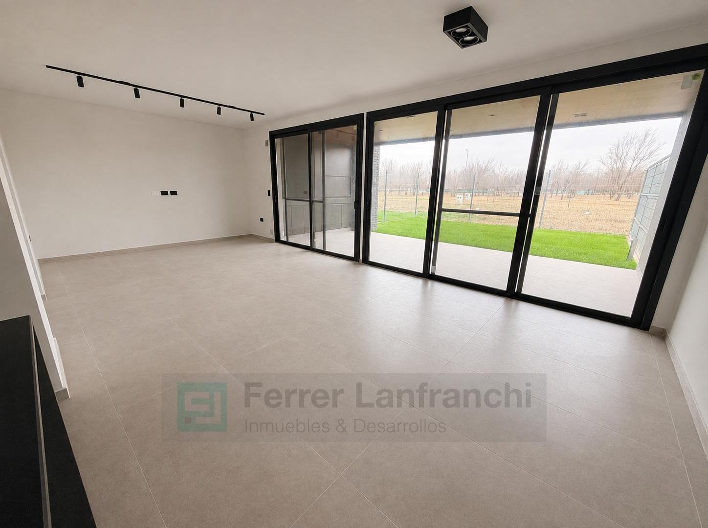 Foto de DUPLEX EN VENTA NUEVO MALAGUEÑO, imagen 3