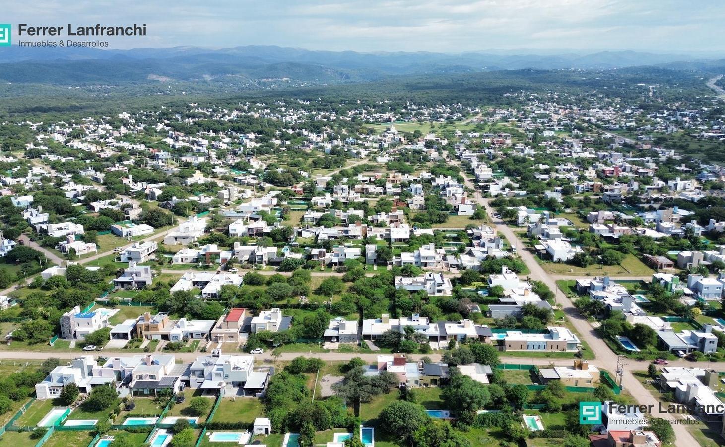 Foto de Lote en Venta en Villa Catalina - 400 m2, imagen 4