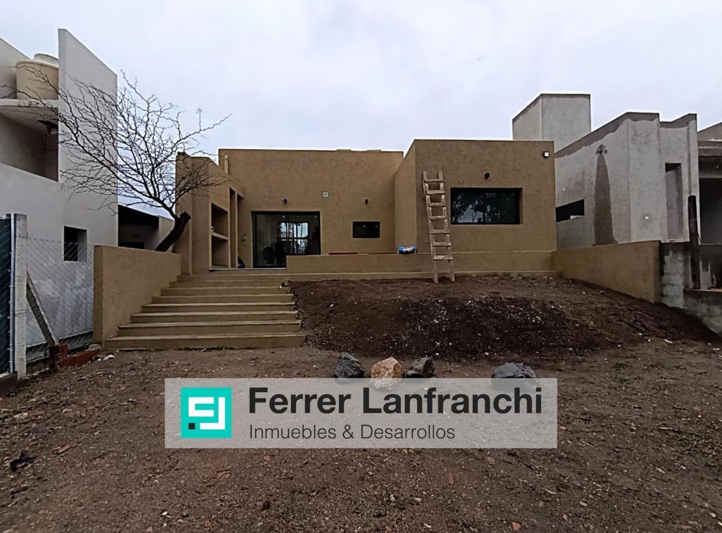Foto de CASA A ESTRENAR EN VILLA CATALINA, imagen 2