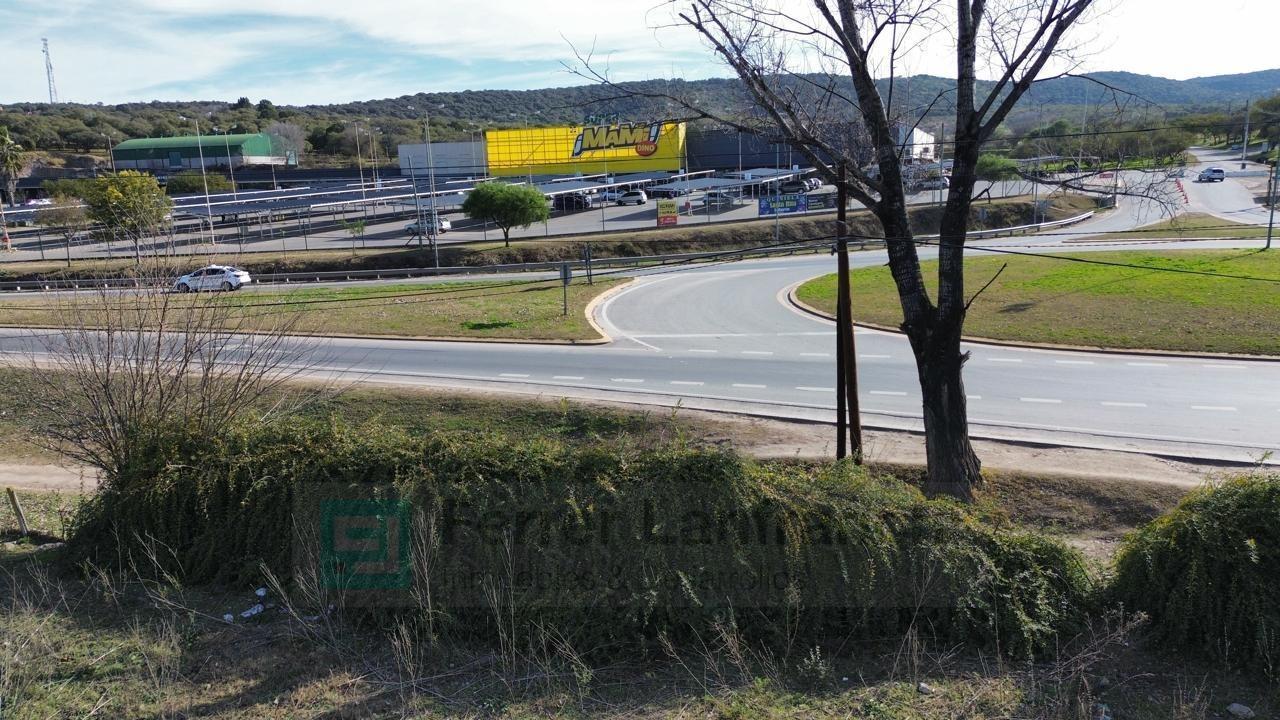 Foto de LOTE EN VENTA SOBRE E-53 APTO DESARROLLO, imagen 3