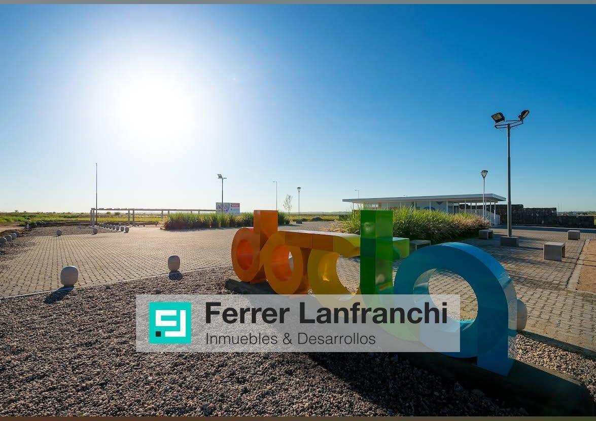 Foto de VENTA DE LOTE DE 250 M2 APTO DUPLEX DOCTA PARQUE, imagen 2