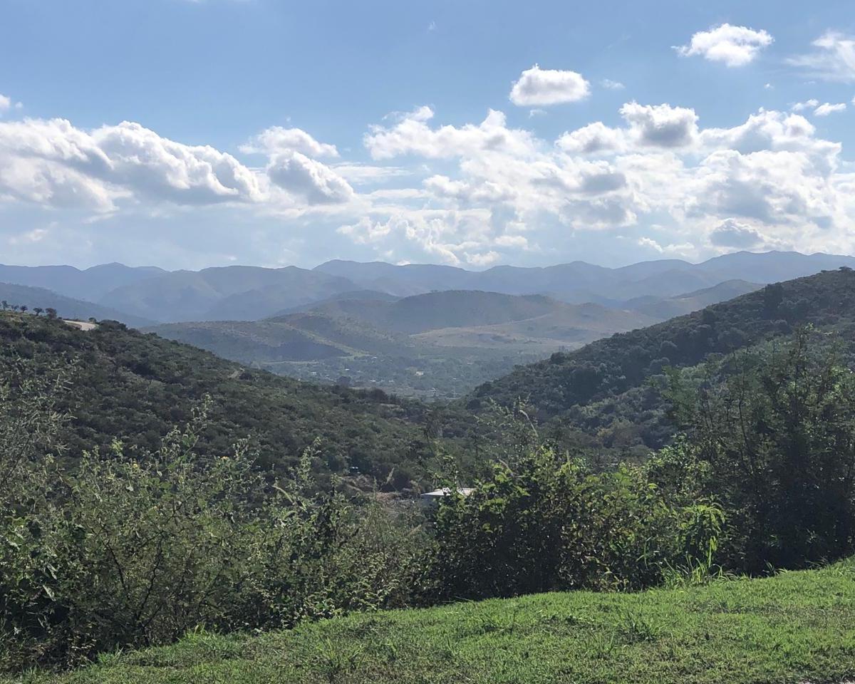 COUNTRY LA DESEADA - LOTE 1250 M2 A MTS BOULEVARD 2DO INGRESO - LA CALERA
