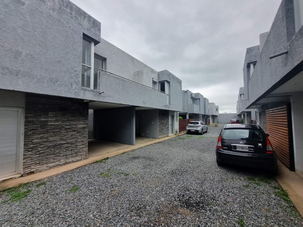 Oportunidad - Venta Dúplex 2 Dorm 79 Cub Housing Los Algarrobos 2 La Calera. 4