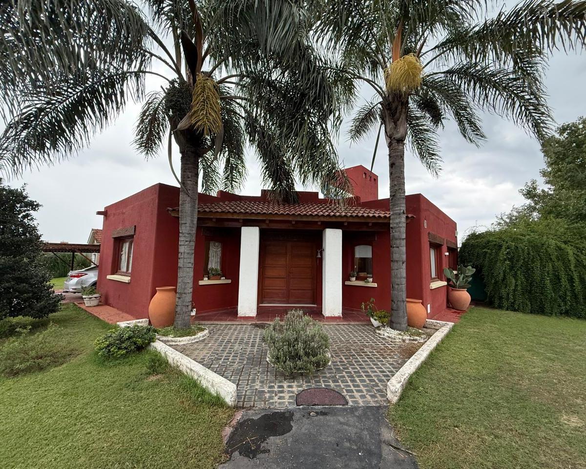 Country San Isidro Venta Casa 3 Dorm 2 Baños Piscina 600 m² Terr 3