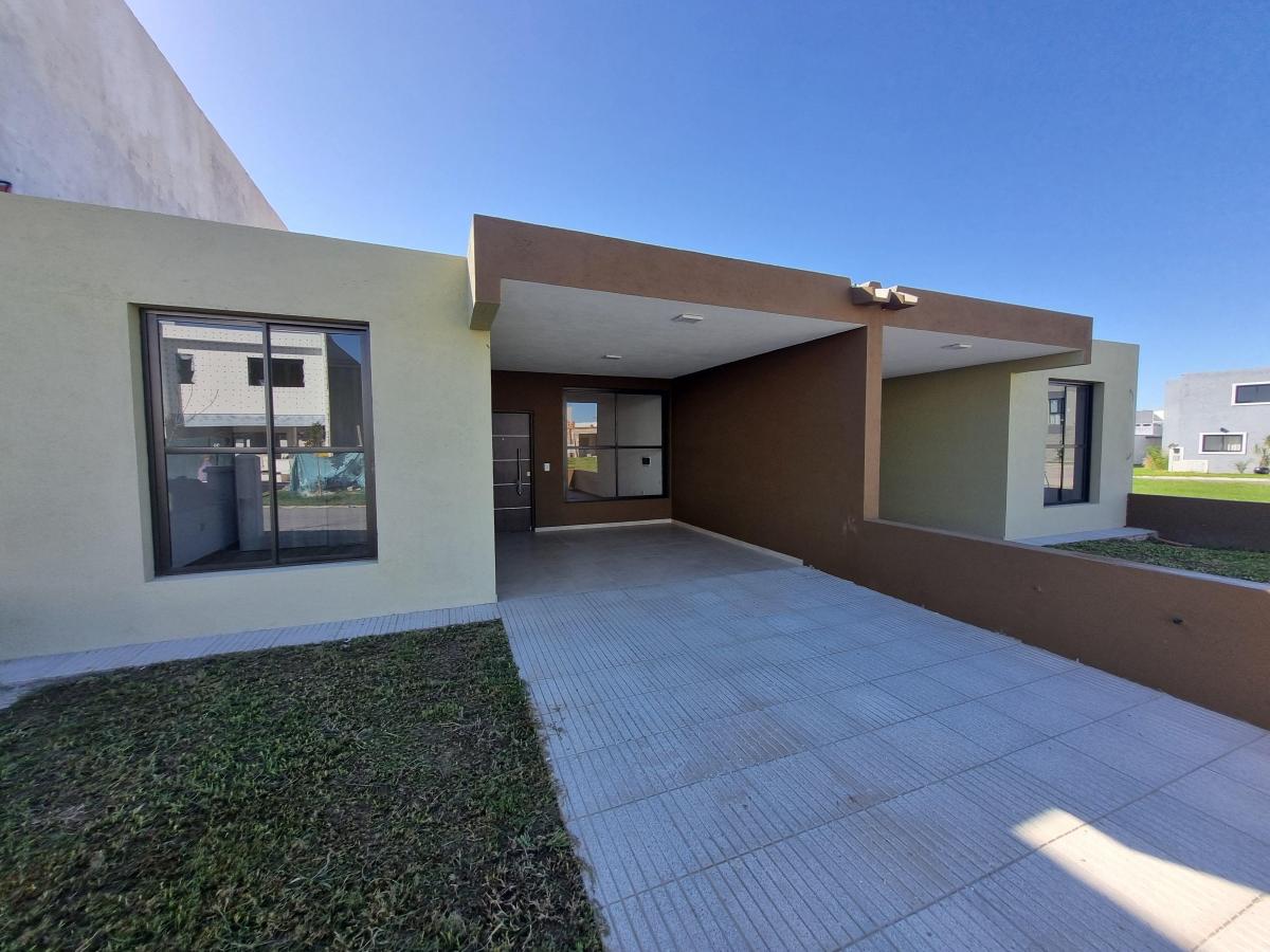VENTA DUPLEX 2 DORM. SAN IGNACIO VILLAGE. MANANTIALES II