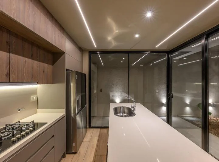 LA LUISITA VENTA EXCLUSIVA CASA 3 DORM 4 BAÑOS PISCINA GRAN TERRAZA 5