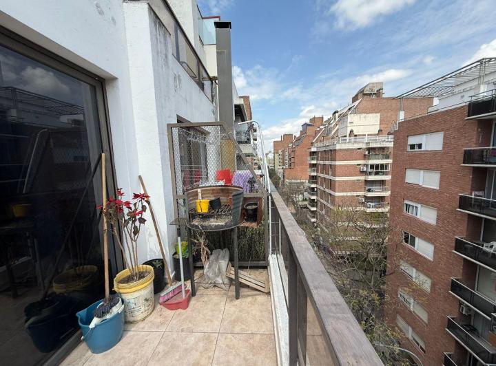ALQUILER DEPTO TIPO DUPLEX 1 DORM + ESCRITORIO NUEVA CORDOBA BALCON Y TERRAZA 3