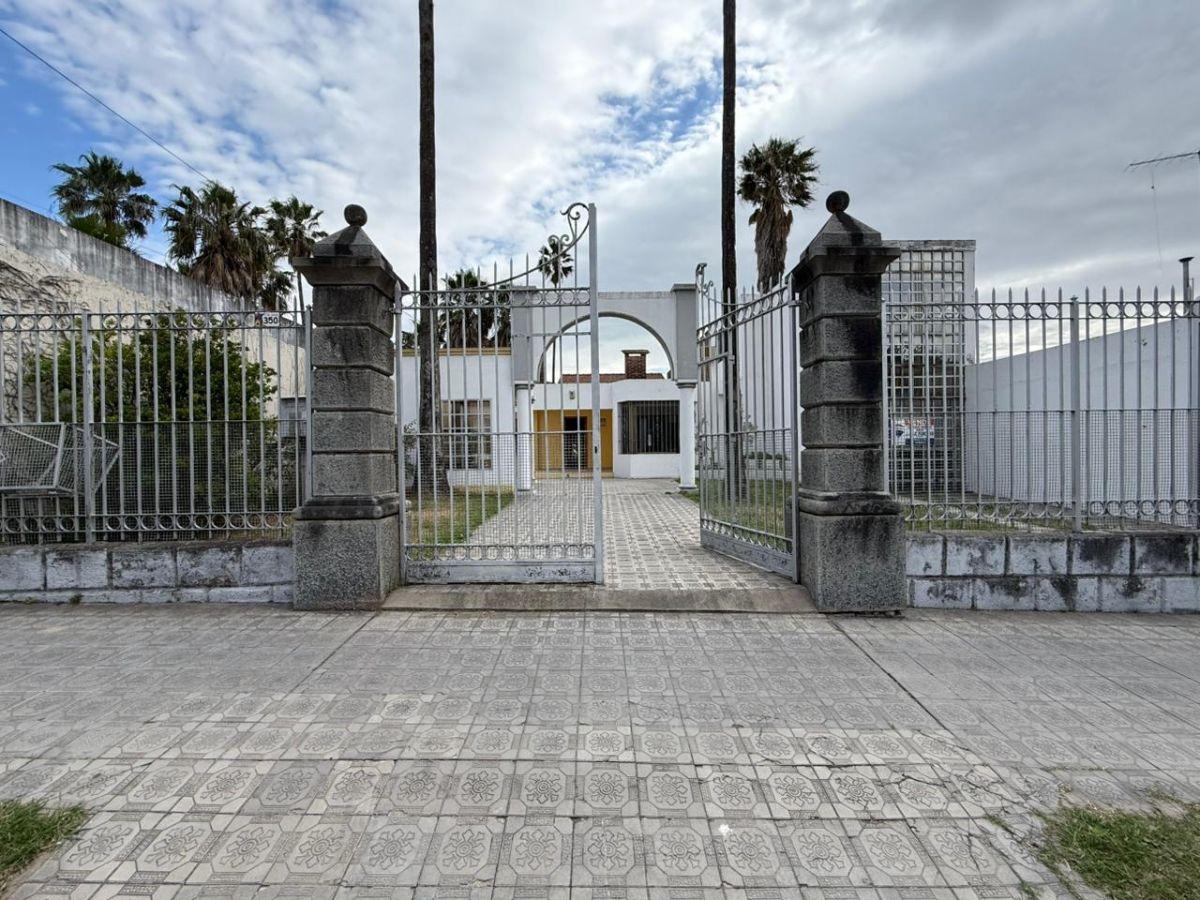 Gran Oportunidad - Casa 4/5 Dorm Posibilidad Subdividir 426 m2 Cub / 675 m2 Terr - Apto Crédito