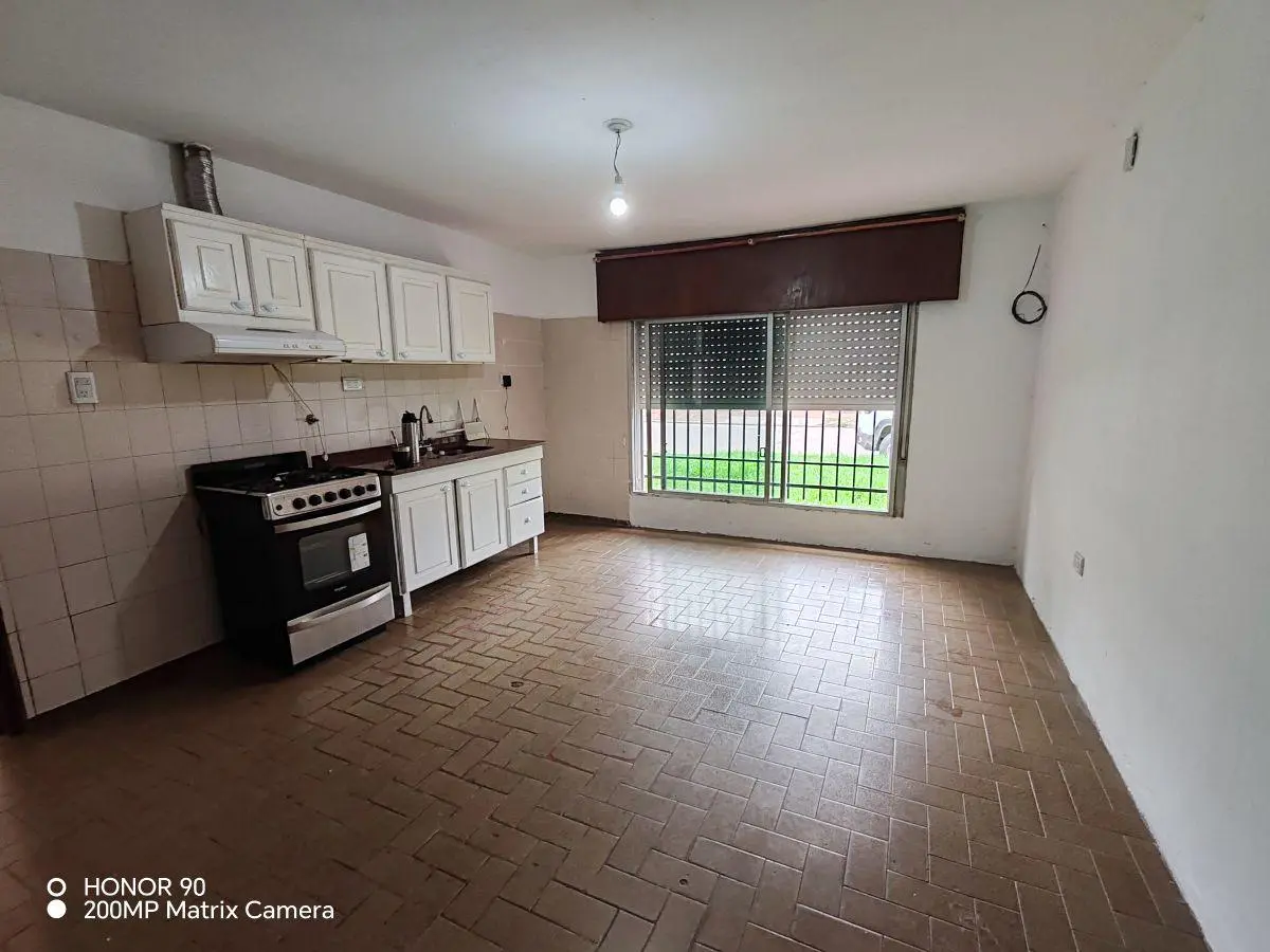 ALQUILO CASA 1 PLANTA A MTRS DE AV.CORDILLERA DOBLE INGRESO 3 DORM IDEAL COMERCIAL 5