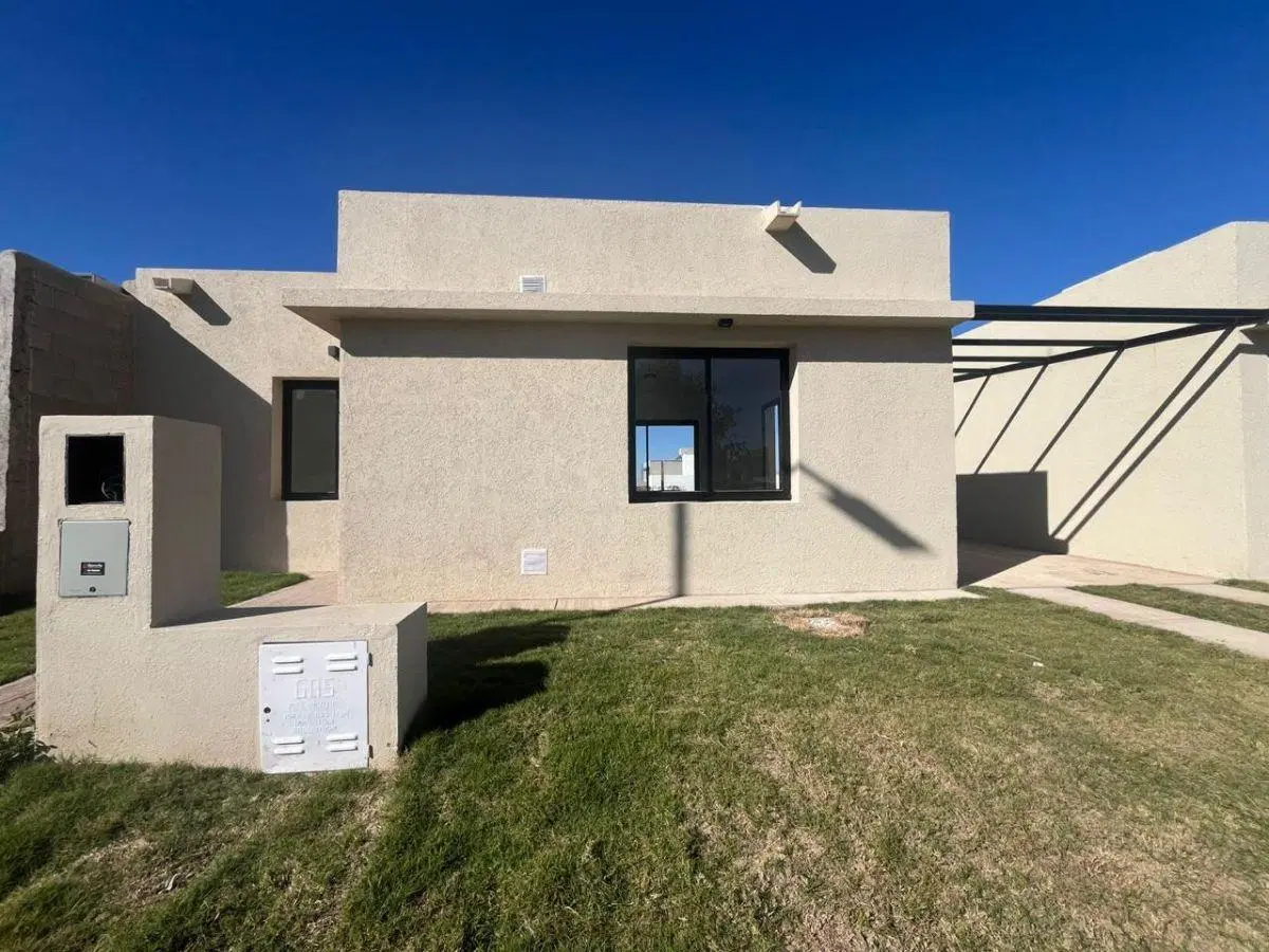 Venta Casa 2 Dorm 158 m² Terr - 75 m² Cub - Docta Avenida 2