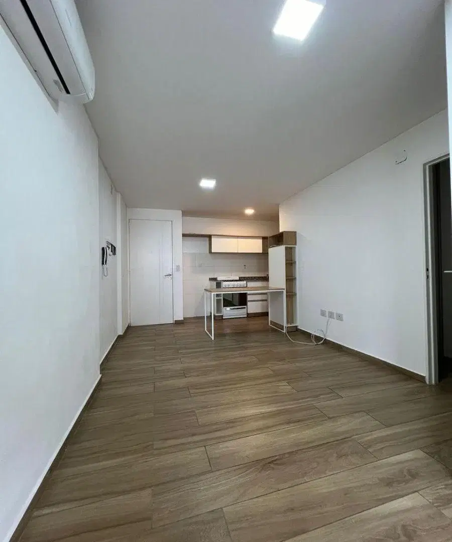 Gran Oportunidad - Departamento 1 Dormitorio - Frente parque Sarmiento. A M plaza España 4