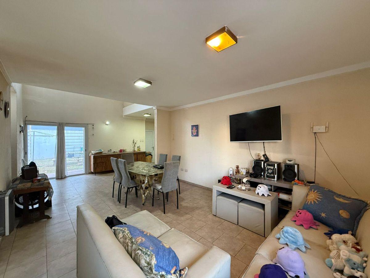 Foto de VENTA CASA 3 DORM 2 BAÑOS - BARRIO CERRADO NUEVO JARDÍN DEL BOULEVARD, imagen 5