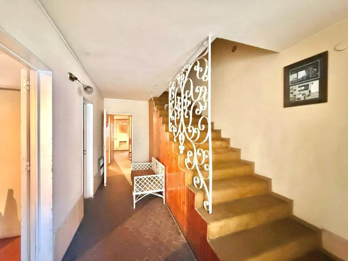 GRAN OPORTUNIDAD - CASA 4/5 DORM POSIBILIDAD SUBDIVIDIR 2/3 CASAS - LOTE 2