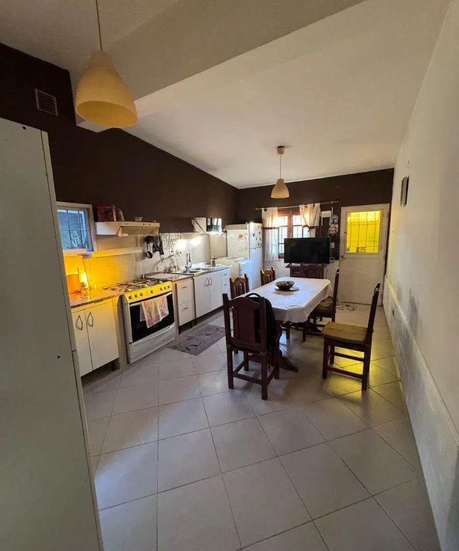 VILLA QUISQUIZACATE - VENTA CASA + DEPTO 4