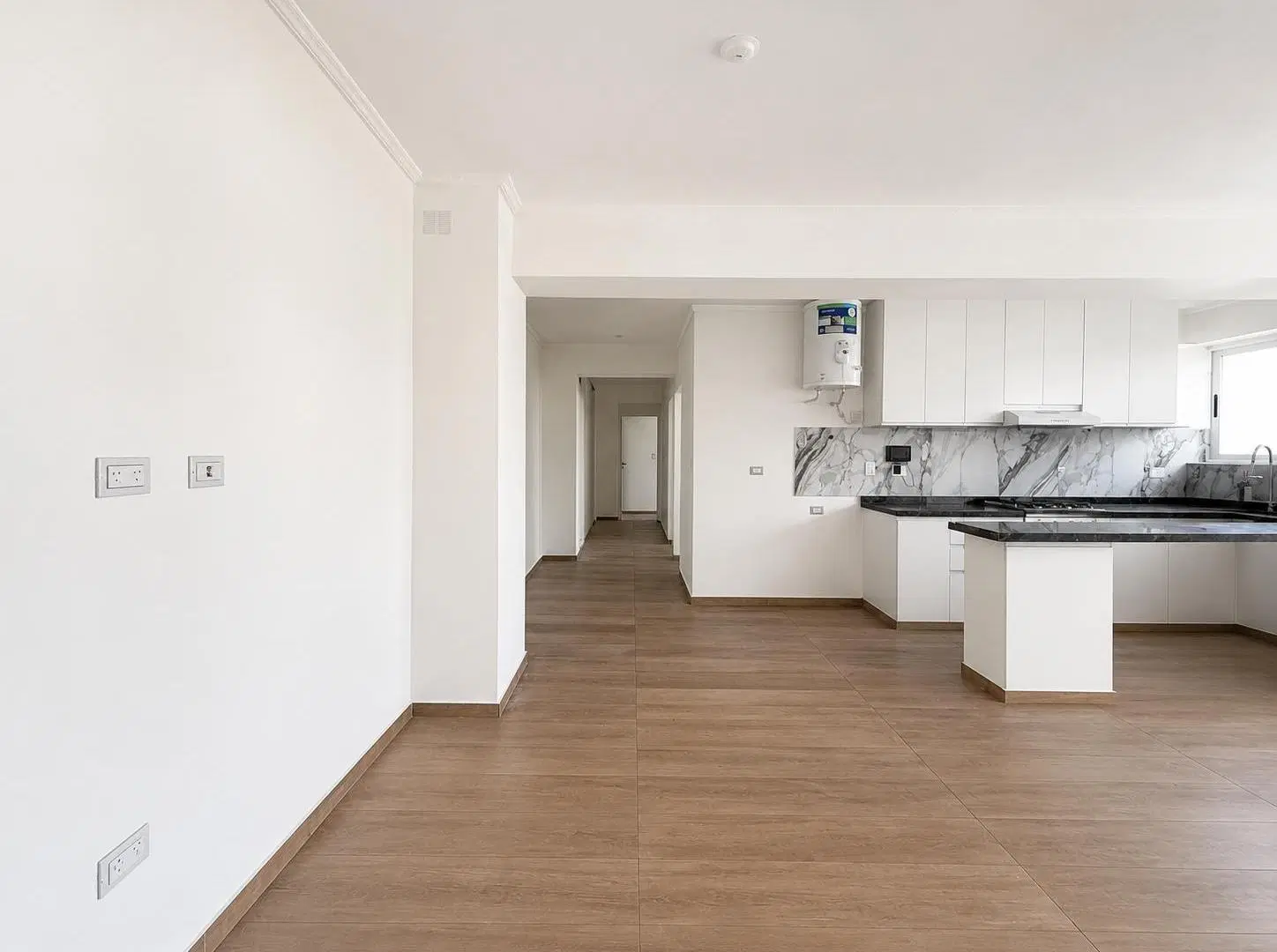 ALQUILER ZONA NORTE DEPTO 2 DORM EN PLANTA BAJA CON COCHERA EN COMPLEJO CERRADO C/ SEGURIDAD 3