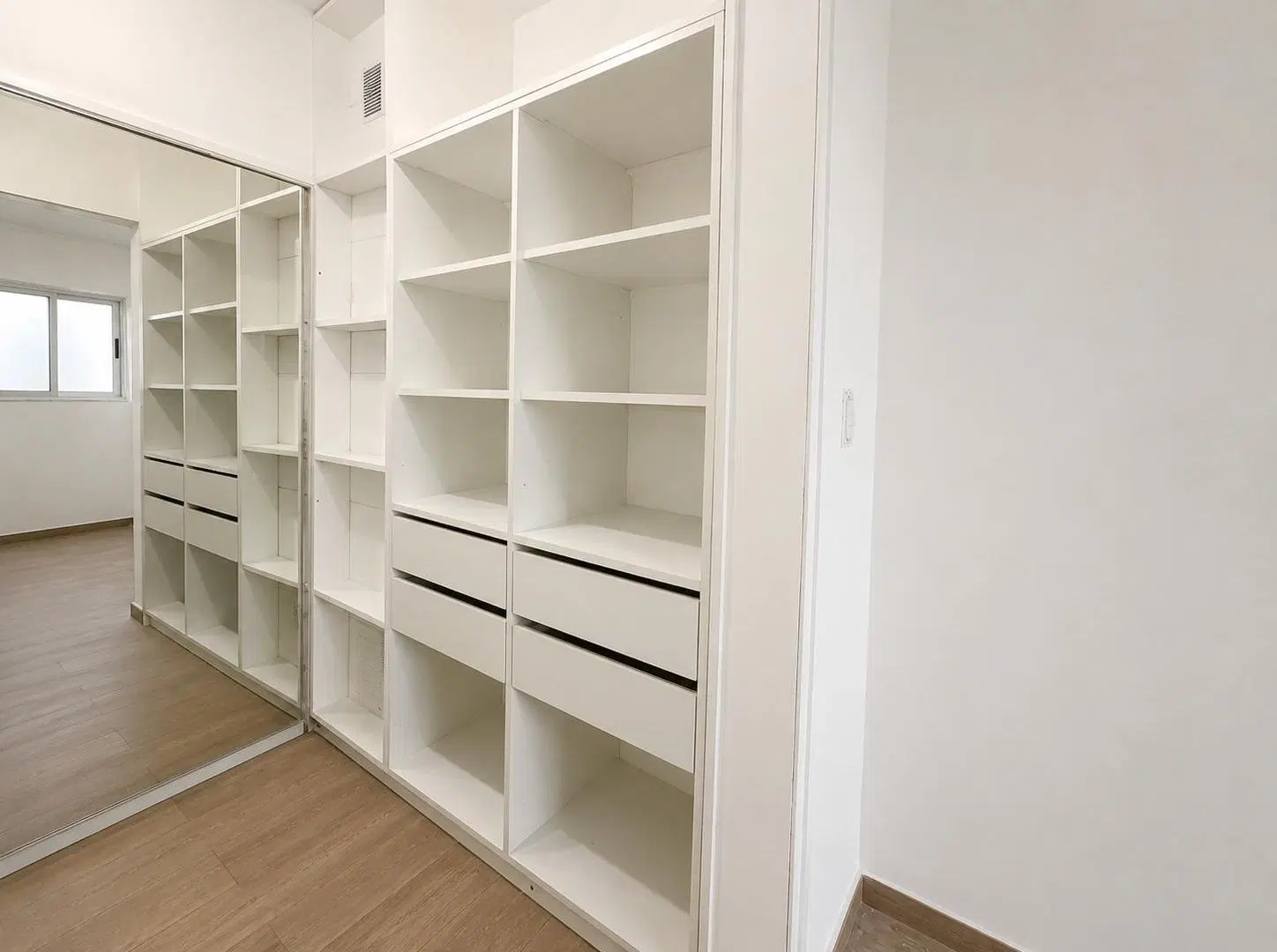 ALQUILER ZONA NORTE DEPTO 2 DORM EN PLANTA BAJA CON COCHERA EN COMPLEJO CERRADO C/ SEGURIDAD 1