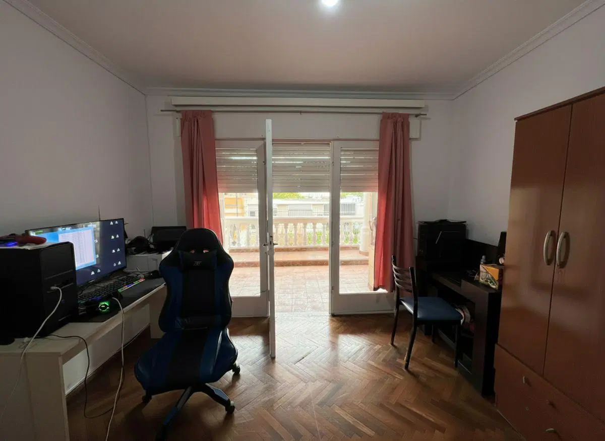 VENTA CASA 3 DORM + DEPENDENCIA DE SERVICIO + PISCINA, BARRIO MAIPÚ 8