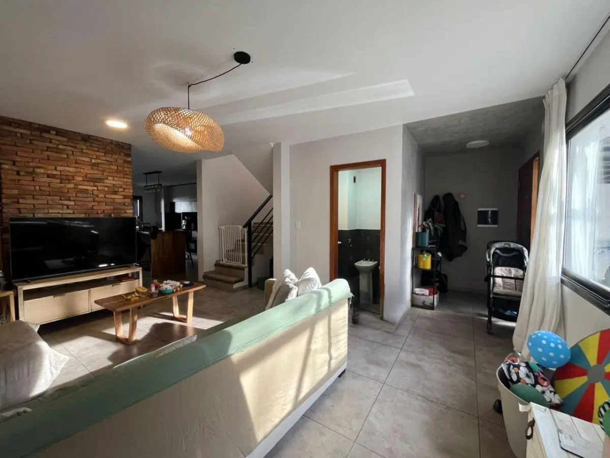 Venta Dúplex 3 Dorm + Escritorio y Galería C/ Asador - B° Chacra del Norte 1