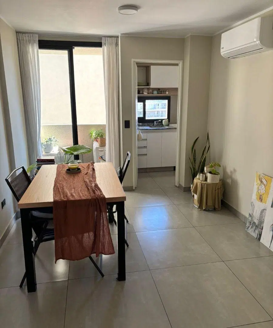 VENDE DEPARTAMENTO 1 DORM COCHERA PISCINA GRAL PAZ 5