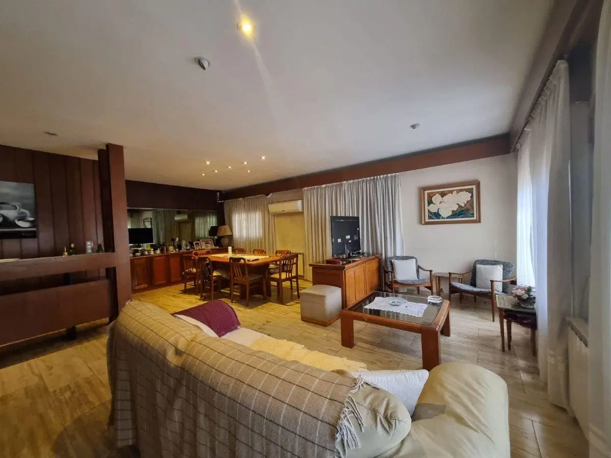 VENTA CASA 3 DORM + ESCRIT. - PATIO - QUINCHO/ASADOR - PISCINA - 1369 M2 TERR. / 491 M2 CUBIERTOS 1