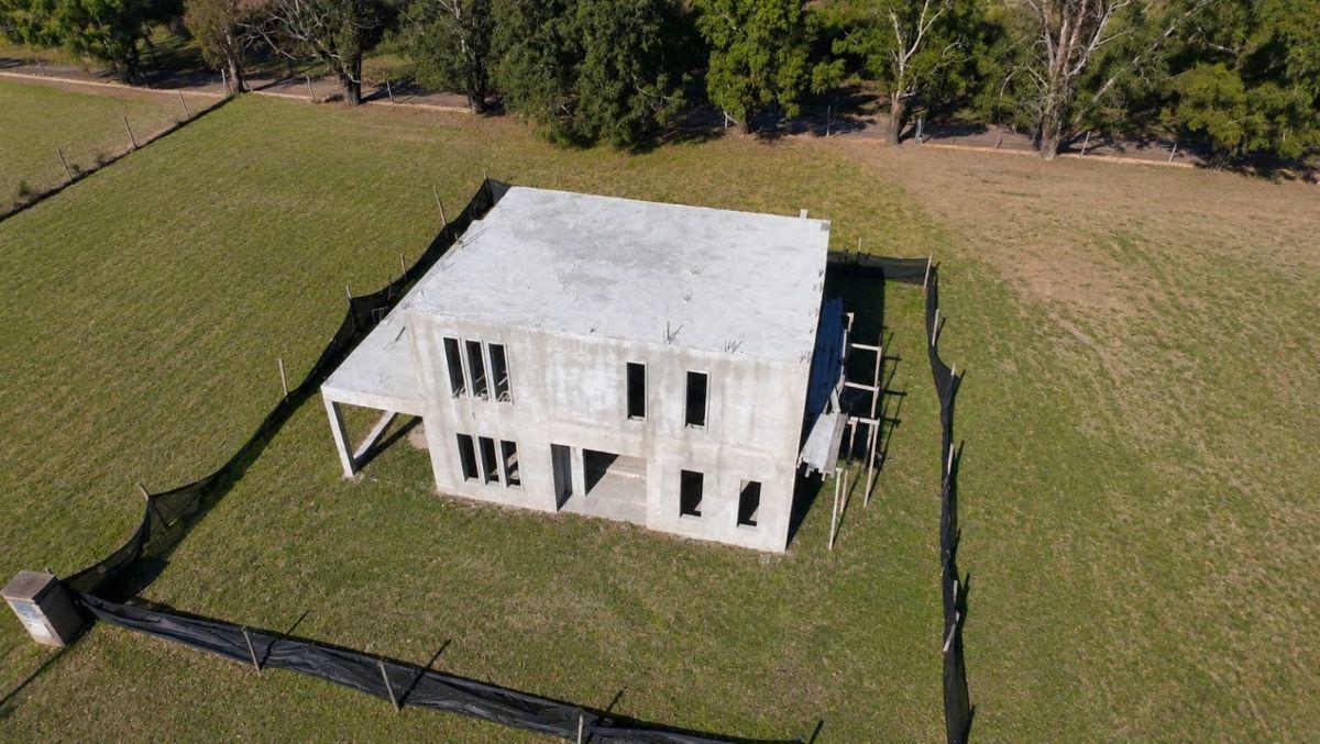 Foto de OPORTUNIDAD - VENTA - LOTE CON MEJORAS - VALLE DEL GOLF - MALAGUEÑO (, imagen 2