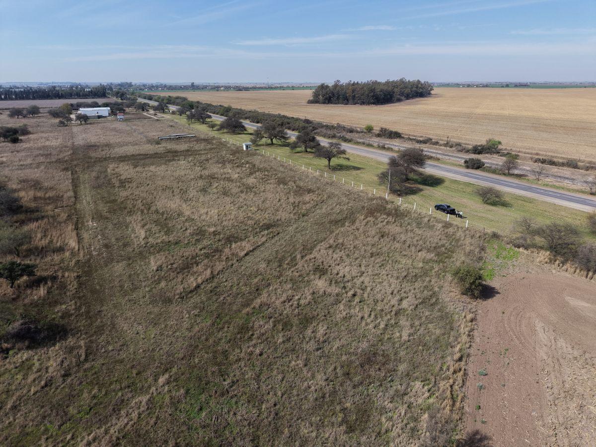 Foto de VENTA GRAN LOTE TERRENO 3300 M² TOT SOBRE RN 9 EN EL INGRESO A TOLEDO, imagen 3