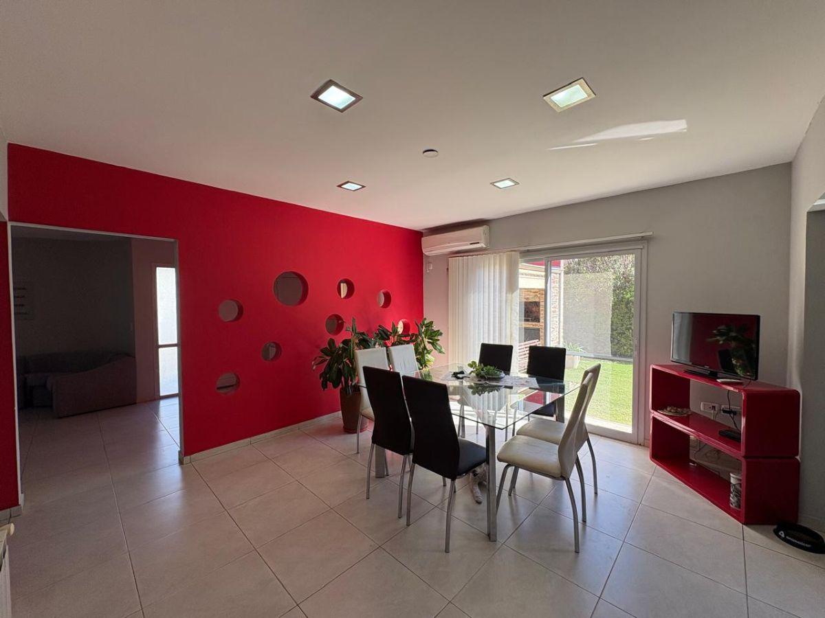 Foto de La Cuesta - Venta Casa 3 Dorm / 3 Baños + Escritorio - Quincho C/, imagen 2