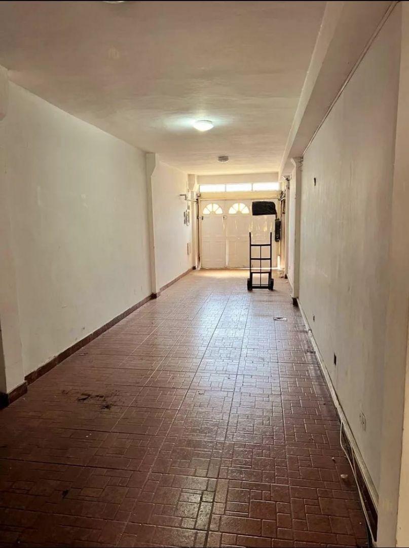 Casa 5 ambientes. | SANTA MONICA al 4600