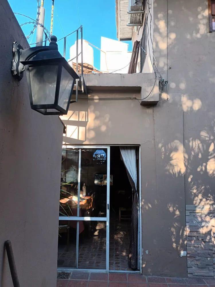 Casa 4 ambientes. | CARLOS ECHAGUE al 1300
