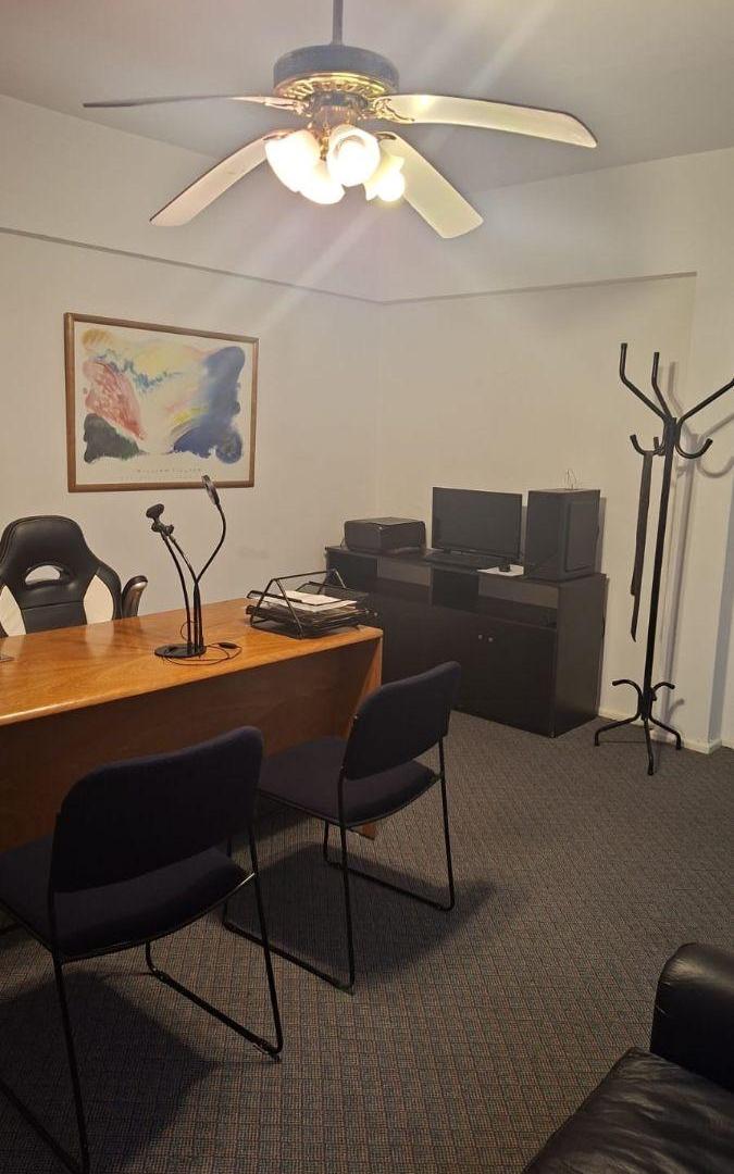 Foto de VENTA DE OFICINA ZONA RETIRO. IMPECABLE USD 29500, imagen 3