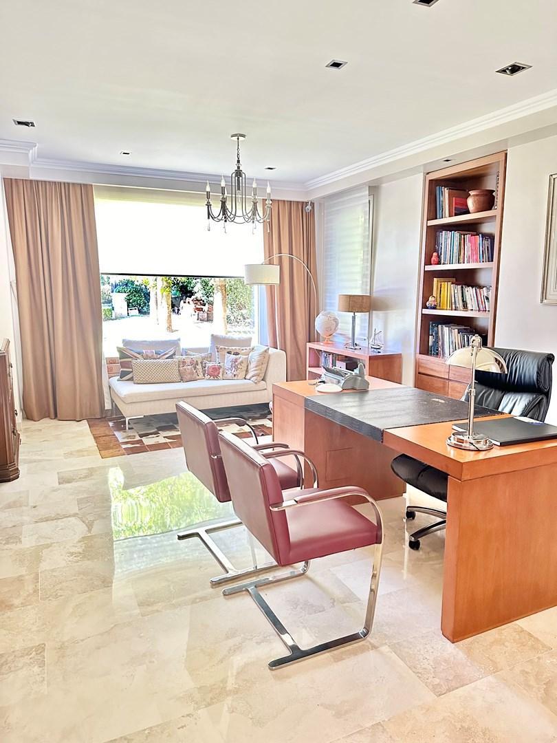 Casa en Venta en Highland Park Cc, Pilar, G. B. a. Zona Norte 4